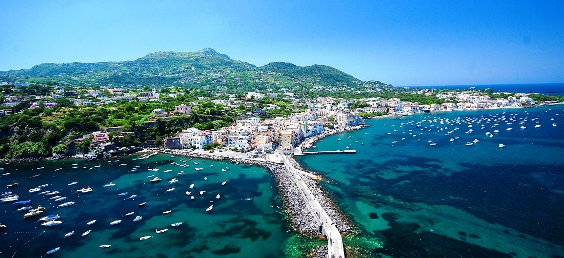 ISCHIA VISTA AL CASTELLO