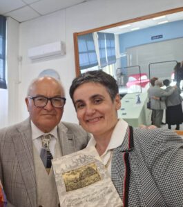 AL TELESE NASCE IL CAFFE’ LETTERARIO EDIFICANTE INTUIZIONE DELLA DOCENTE PROF. ERNESTA MAZZELLA SUBITO UNO SPAZIO PER LE CHICCHE STORICHE  SVELATE DA GIOVANNINO DI MEGLO SUL CASTELLO ARAGONESE———————————————————-(clicca sulle foto, le vedrai in primo piano e più grandi)